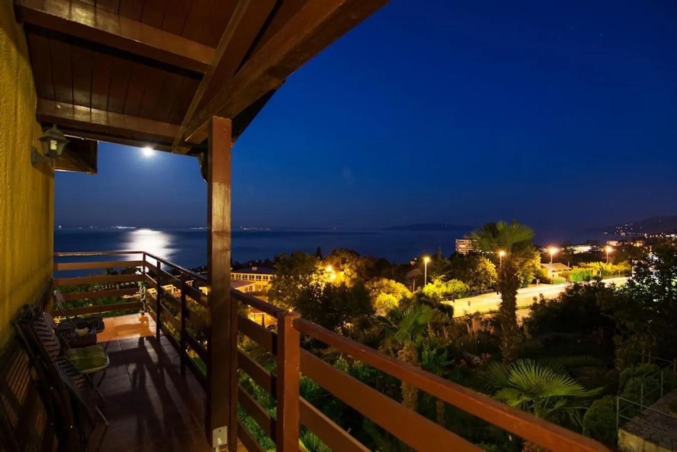 Apartments And Rooms Vila Irma Opatija Pensjonat