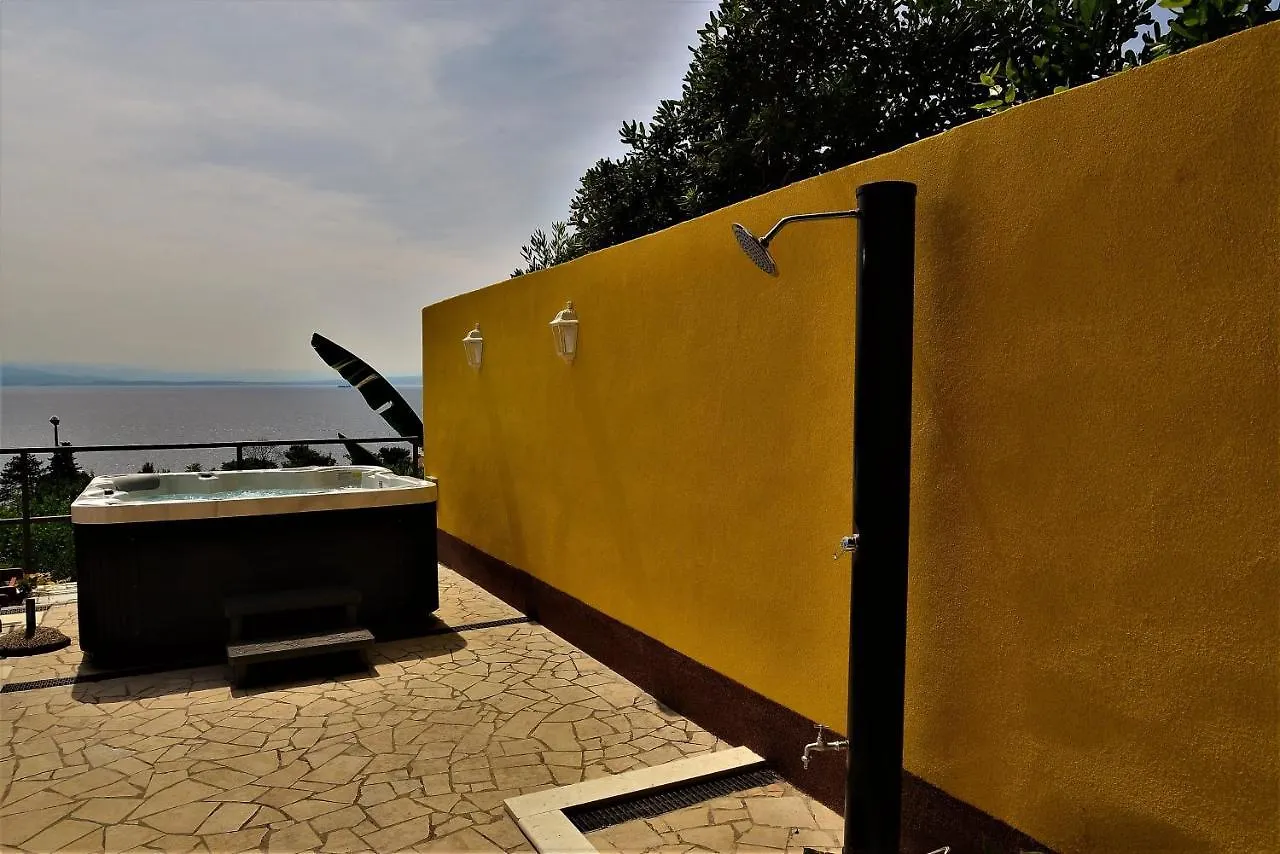Apartments And Rooms Vila Irma Opatija Gasthof